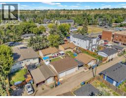 4pc Bathroom - 6131 33 Avenue Nw, Calgary, AB T3B1K6 Photo 6