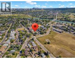 6131 33 Avenue Nw, Calgary, AB T3B1K6 Photo 30