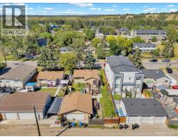 6131 33 Avenue Nw, Calgary, AB T3B1K6 Photo 9