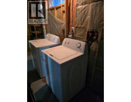 215 Pineset Place Ne, Calgary, AB T1Y3Y7 Photo 15
