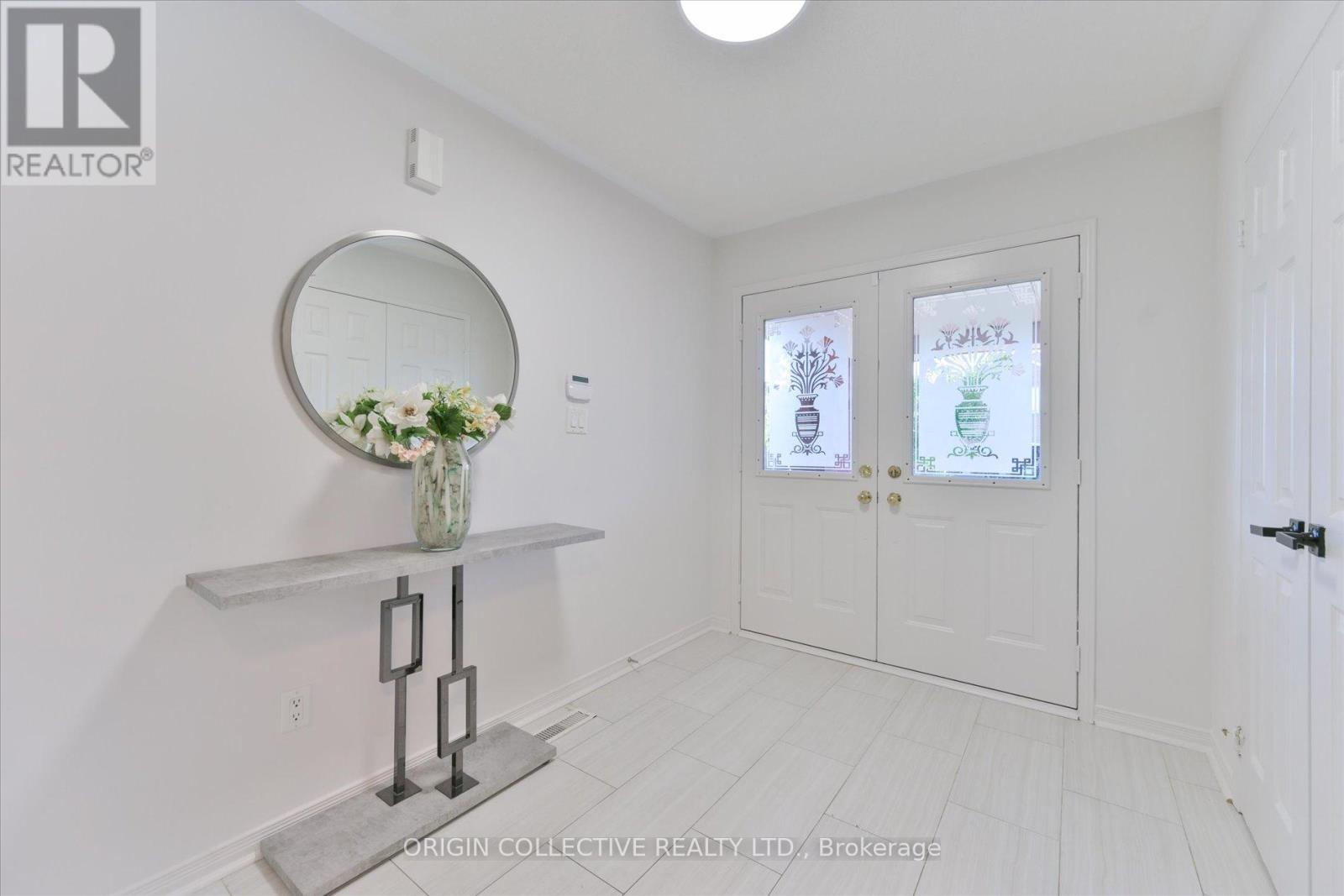 156 MONTEITH CRESCENT, Vaughan (Maple) — photo 2