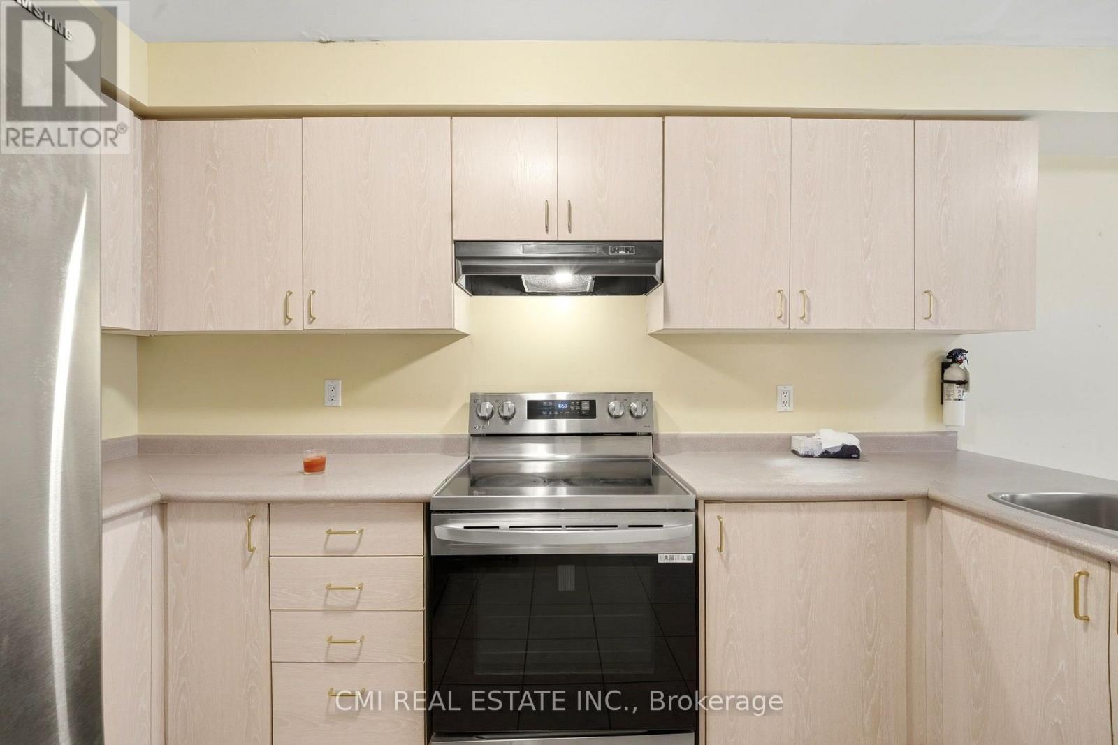 8555 MARTIN GROVE ROAD - 13