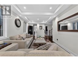 Living room - 5 Blue Silo Way, Brampton, ON L6X5P5 Photo 6