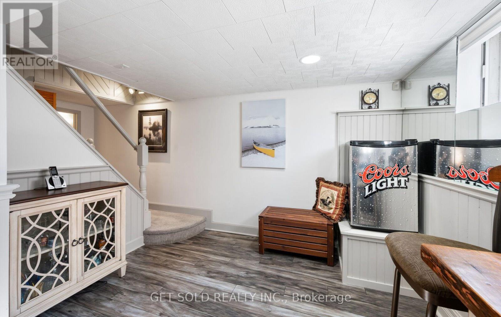 25 ALLENBY AVENUE - Image 30