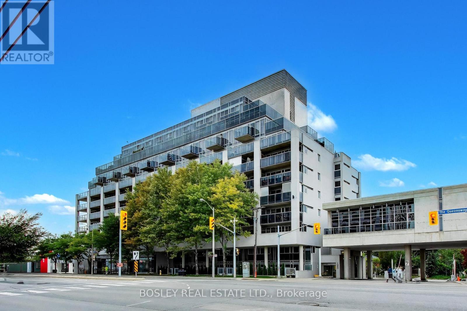713 - 1050 THE QUEENSWAY, Toronto (Islington-City Centre West)