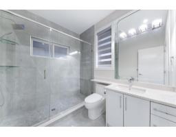 19433 70 Avenue, Surrey, BC V4N1N2 Photo 19