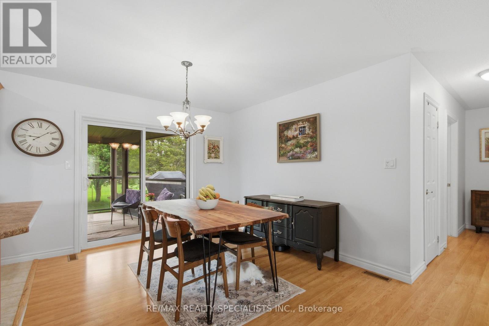 20 STONEGATE CRESCENT - Image 14