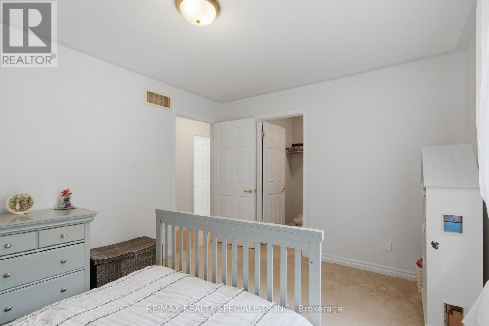20 STONEGATE CRESCENT - Image 19