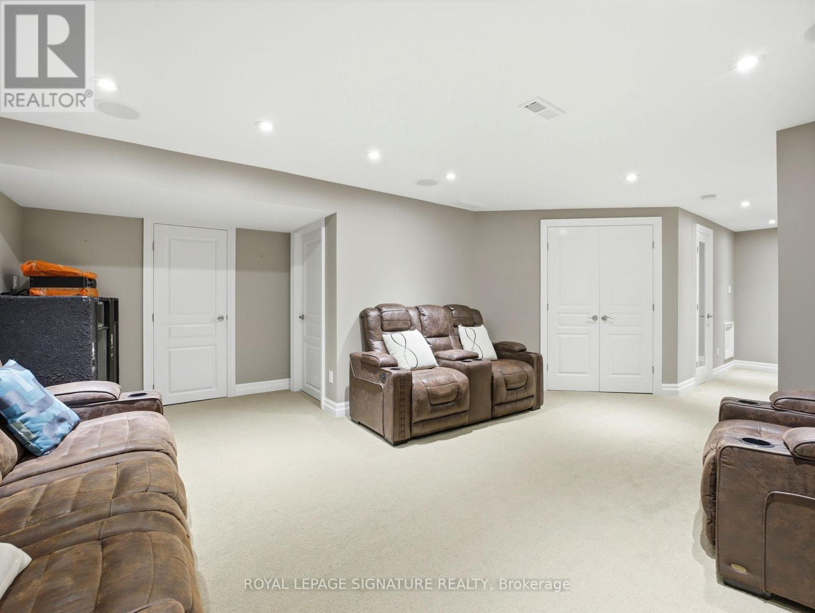 98 WILLOW LANE - 31