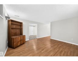 9828 164 St Nw, Edmonton, AB T5P3P9 Photo 22