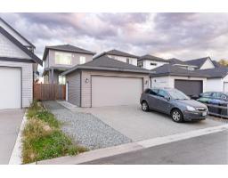 19433 70 Avenue, Surrey, BC V4N1N2 Photo 30
