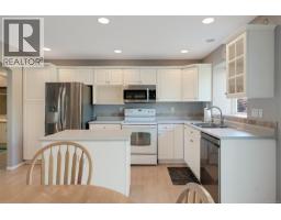 16 920 Brulette Pl, Mill Bay, BC V8H1J1 Photo 12