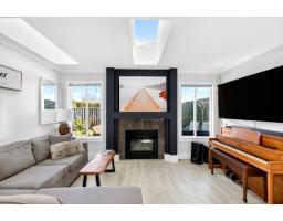 1065 King George Boulevard, Surrey, BC V4A9S7 Photo 20