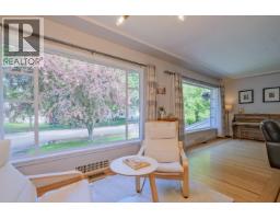 1847 Maple Street, Kelowna, BC V1Y1H4 Photo 32
