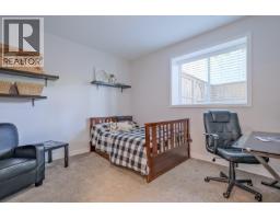 1847 Maple Street, Kelowna, BC V1Y1H4 Photo 48