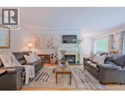 1847 Maple Street, Kelowna, BC V1Y1H4 Photo 37