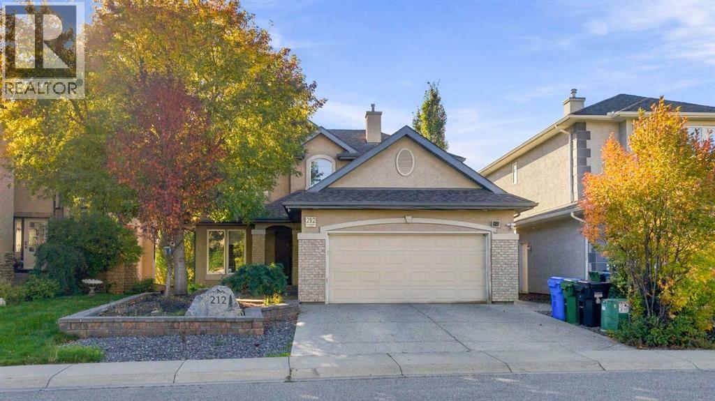 212 Everglade Circle SW, Calgary, Alberta, T2Y4N5