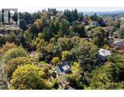 30 Beach Dr, Oak Bay, BC V8S2L2 Photo 37