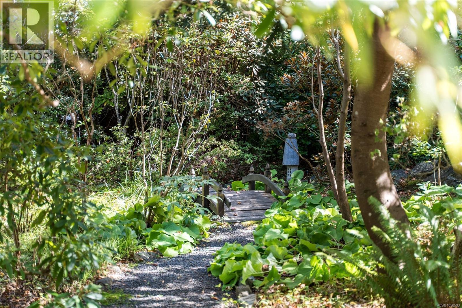  30 Beach Drive, Oak Bay