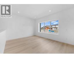 442 Arrowleaf Rise, Coldstream, BC V1B2M4 Photo 12