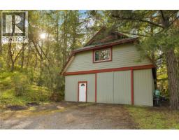4836 Spring Rd, Saanich, BC V9E2E4 Photo 51