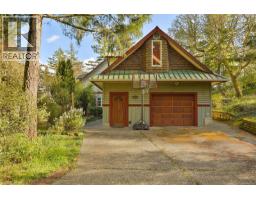4836 Spring Rd, Saanich, BC V9E2E4 Photo 60