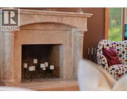 4836 Spring Rd, Saanich, BC V9E2E4 Photo 71