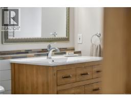 4836 Spring Rd, Saanich, BC V9E2E4 Photo 79