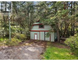 4836 Spring Rd, Saanich, BC V9E2E4 Photo 83
