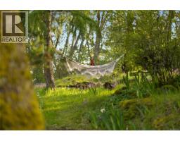 4836 Spring Rd, Saanich, BC V9E2E4 Photo 94
