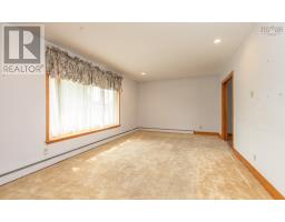 306 Pleasant Street, Yarmouth, NS B5A2K8 Photo 19