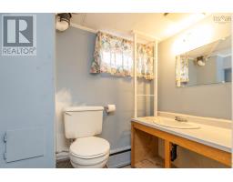 306 Pleasant Street, Yarmouth, NS B5A2K8 Photo 35