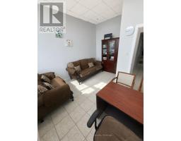 206/208 - 2260 Bovaird Drive E, Brampton, ON L6R3J5 Photo 11