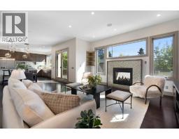 Dining room - 720 33a Street Nw, Calgary, AB T2M2Z1 Photo 7