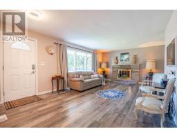 100 Parkdale Dr, Sault Ste  Marie, ON P6A4C8 Photo 19