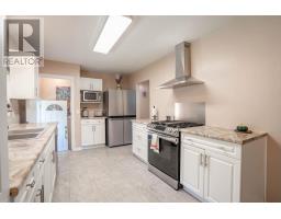 100 Parkdale Dr, Sault Ste  Marie, ON P6A4C8 Photo 16