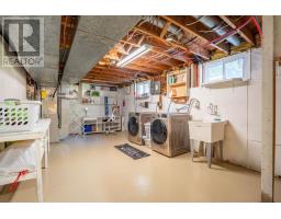 100 Parkdale Dr, Sault Ste  Marie, ON P6A4C8 Photo 32
