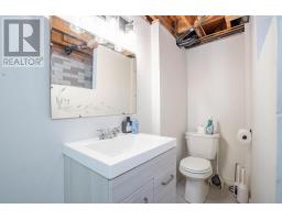 100 Parkdale Dr, Sault Ste  Marie, ON P6A4C8 Photo 30
