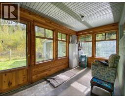 Primary Bedroom - 3130 62 Highway, Hazelton, BC V0J1Y1 Photo 8