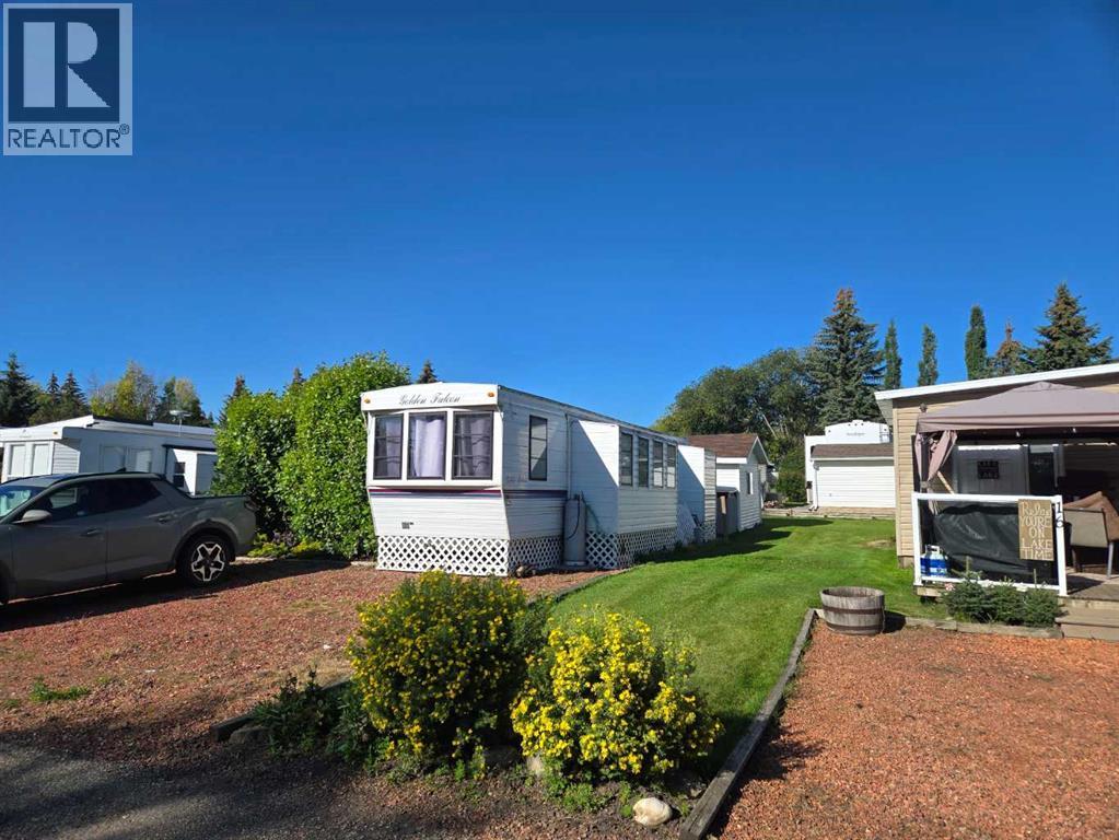 17 Points West Resort, Sylvan Lake, Alberta, T4S1T3
