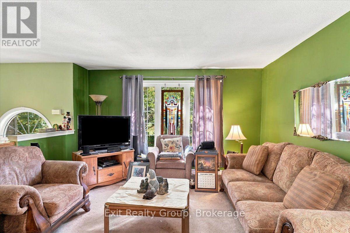 599 CROSS ROAD - Image 6
