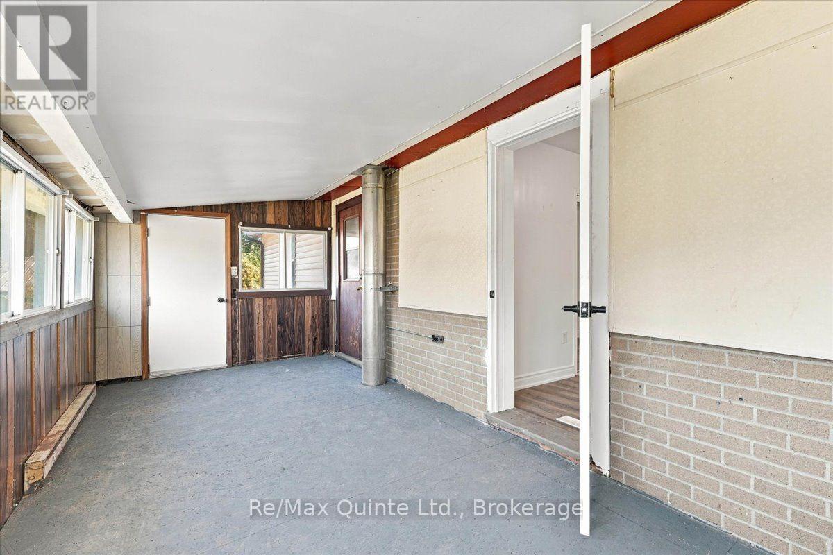 106 WHITES ROAD - Image 14