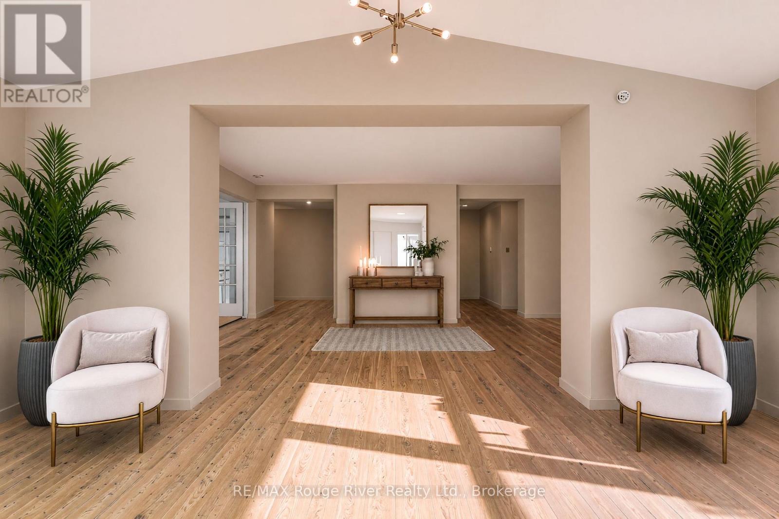 217 GODOLPHIN ROAD - Image 11