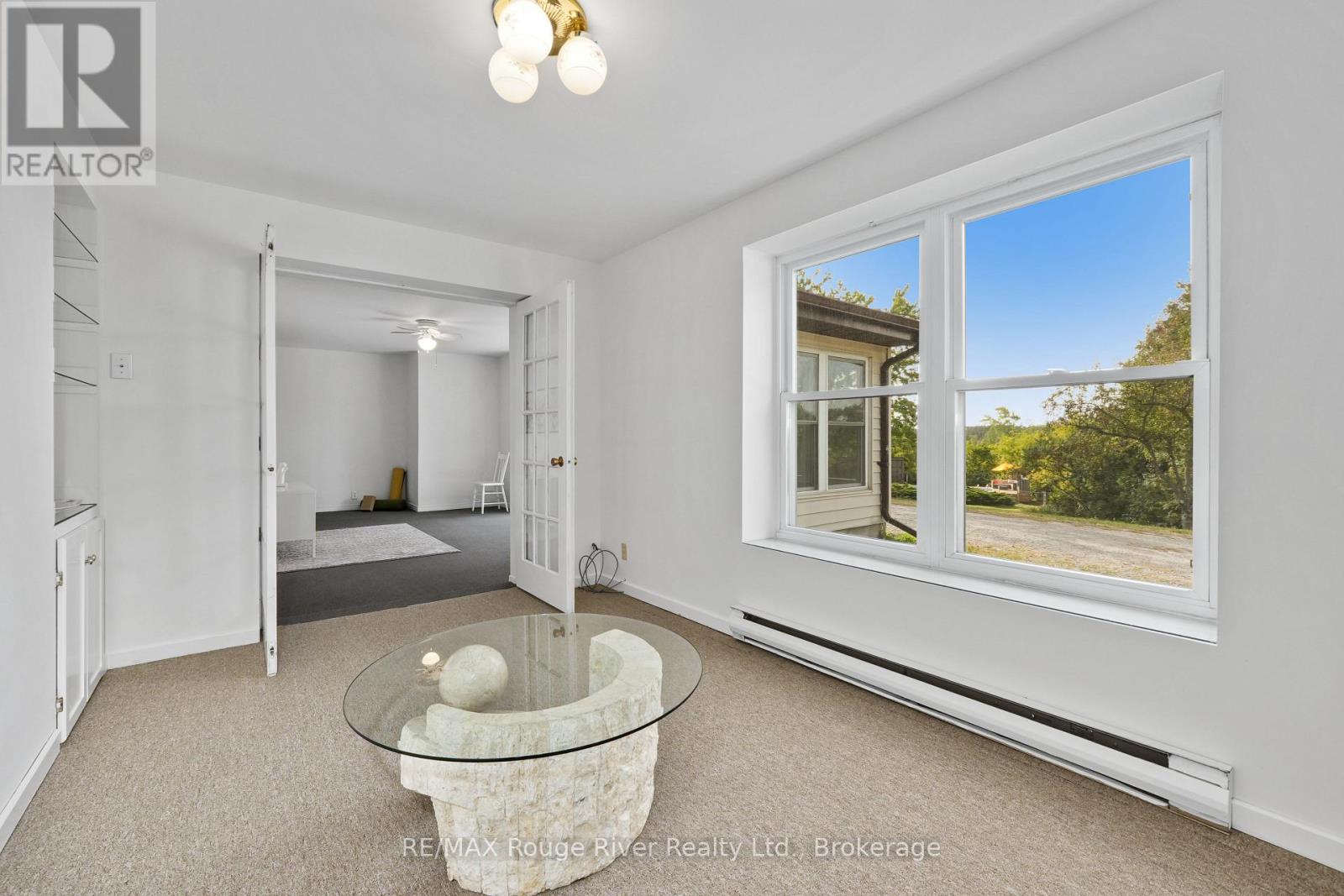 217 GODOLPHIN ROAD - Image 13