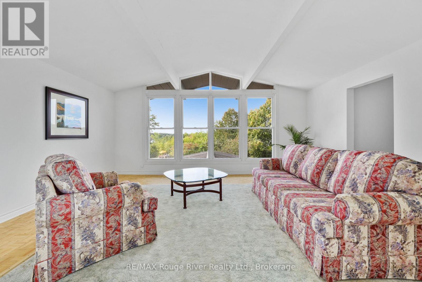 217 GODOLPHIN ROAD - Image 17