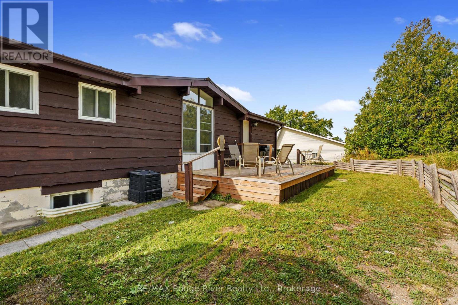 217 GODOLPHIN ROAD - Image 27