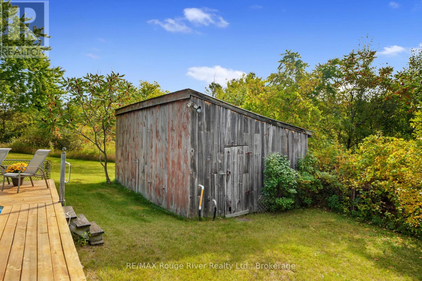 217 GODOLPHIN ROAD - Image 37