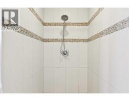 1128 17 Avenue Nw, Calgary, AB T2M0P6 Photo 24