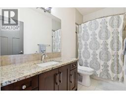 1128 17 Avenue Nw, Calgary, AB T2M0P6 Photo 28