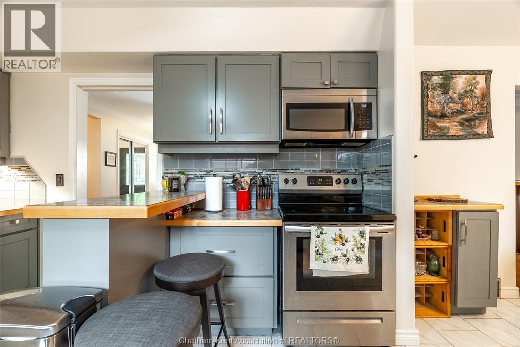 591 King STREET West - 10